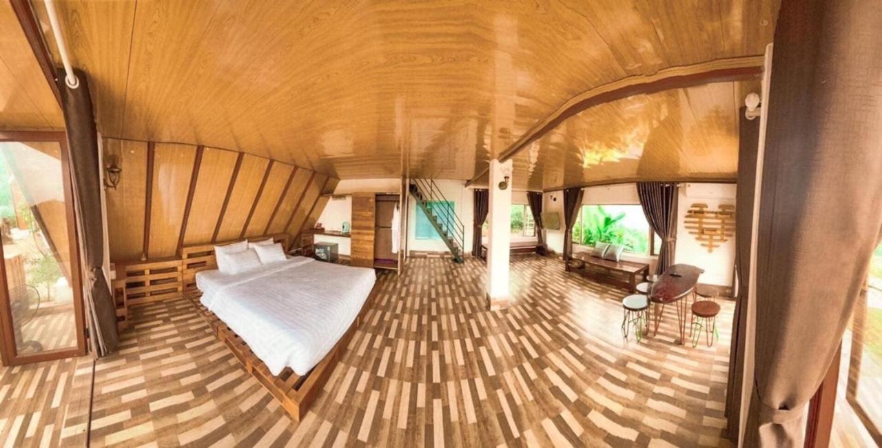 Furano Garden Home Hoa Binh - Venuestay Екстериор снимка