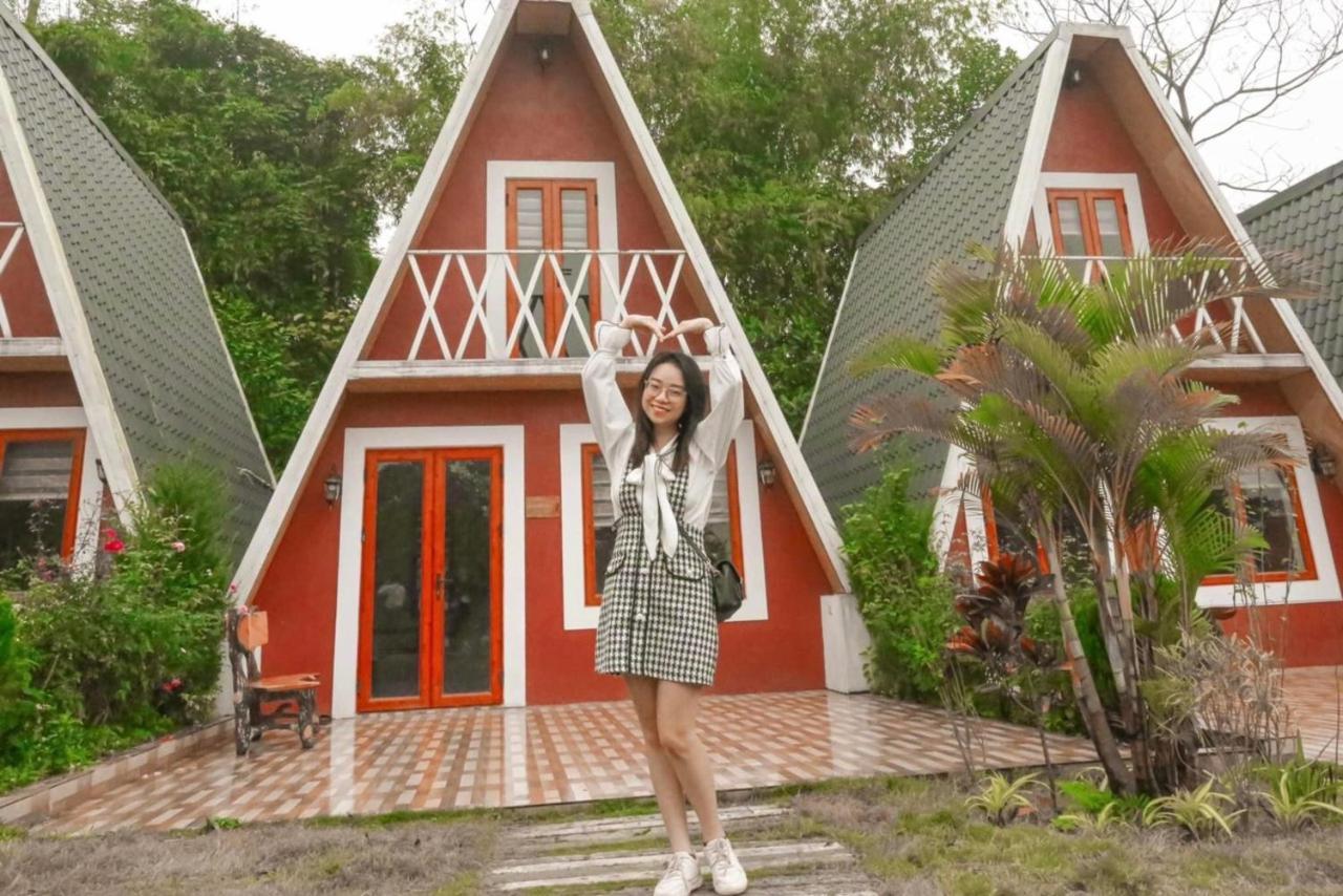 Furano Garden Home Hoa Binh - Venuestay Екстериор снимка