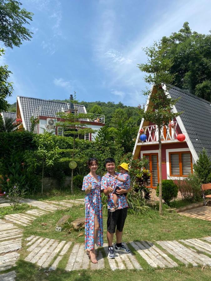 Furano Garden Home Hoa Binh - Venuestay Екстериор снимка