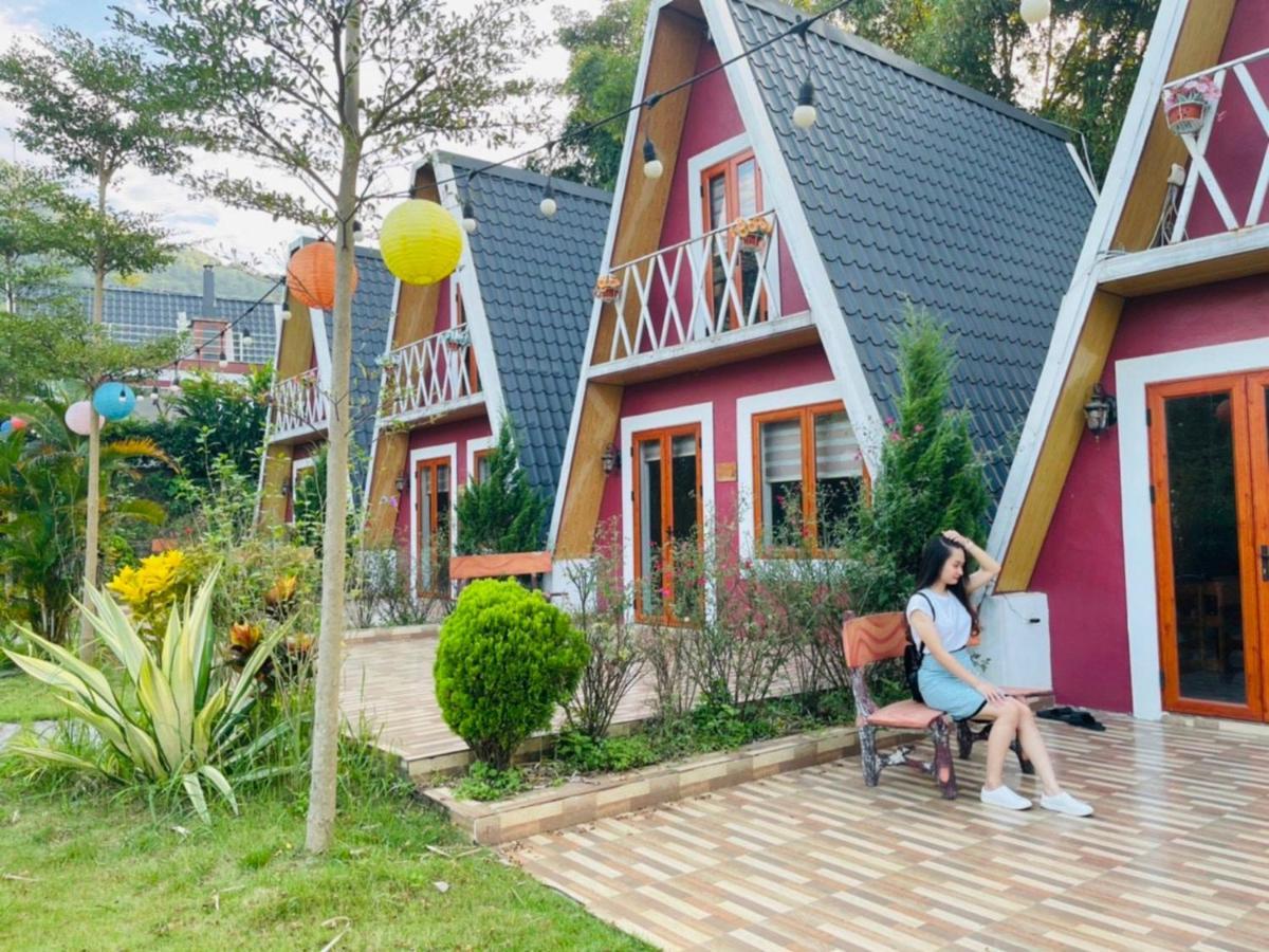 Furano Garden Home Hoa Binh - Venuestay Екстериор снимка