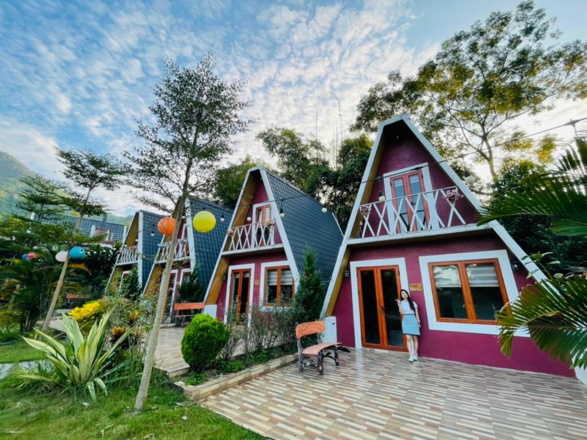 Furano Garden Home Hoa Binh - Venuestay Екстериор снимка
